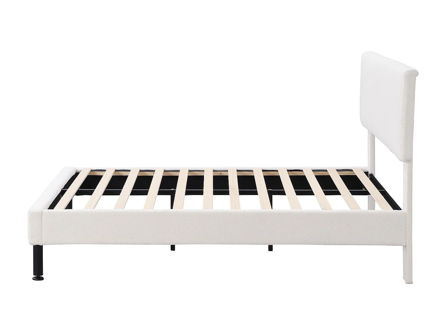 Cama infantil 140x190 cm em sherpa bege, estrado de ripas, sem colchão