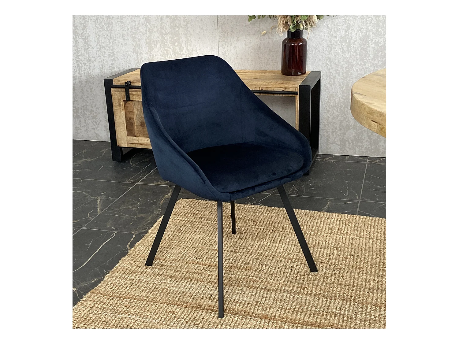 Lot de 2 chaises fauteuils Adam tissu velours bleu foncé pieds métal noir