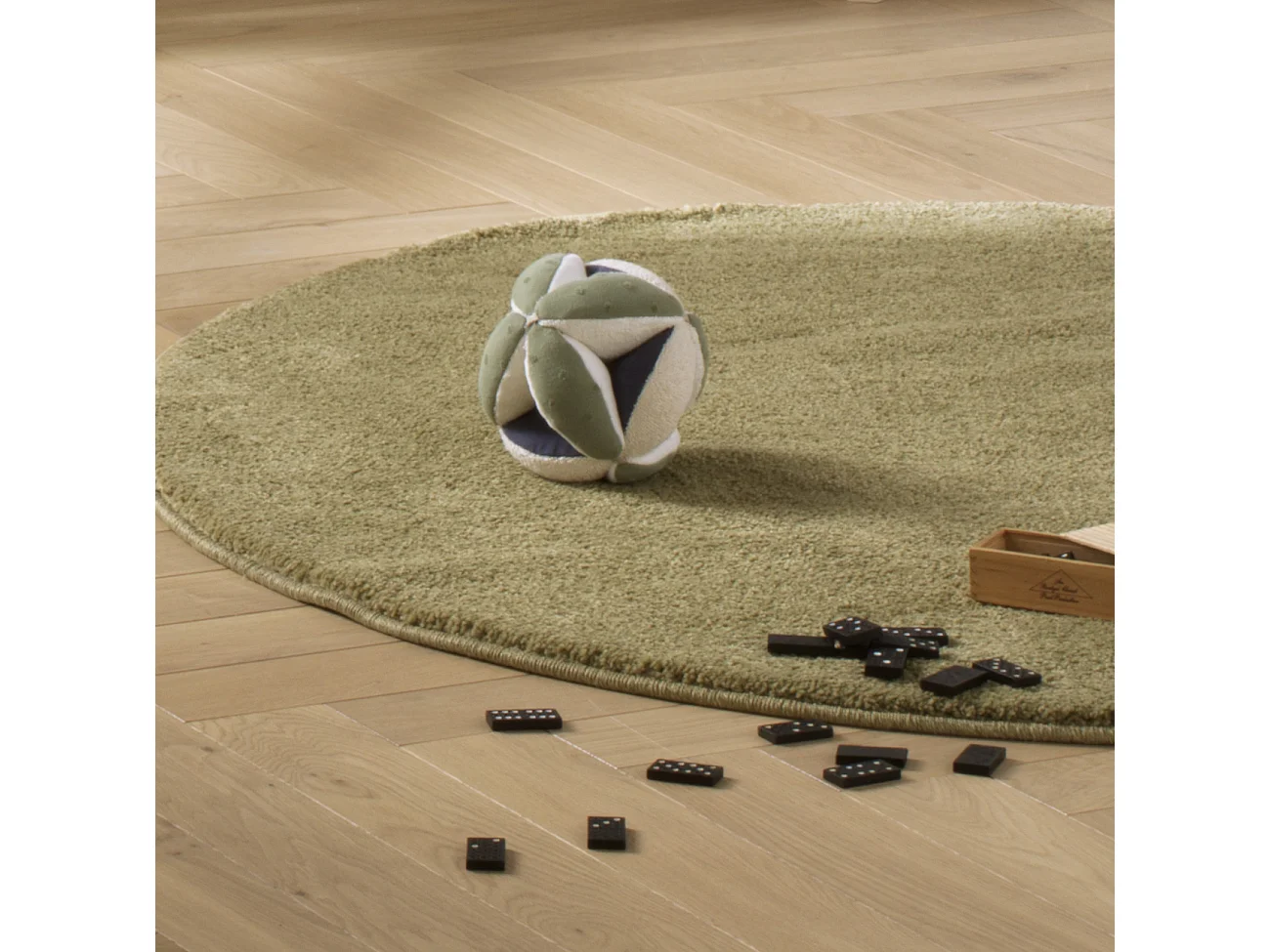 Palla sensoriale in cotone biologico e spugna bouclé