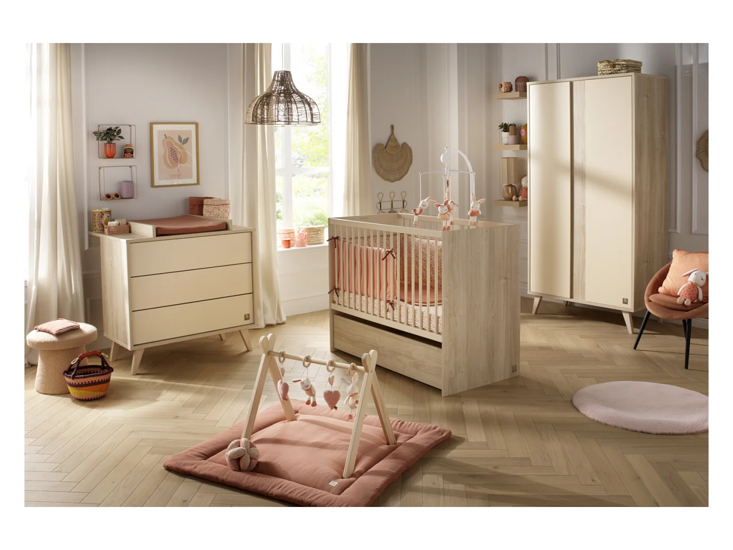 Lit bébé 120x60 évolutif en 90x190 avec têtes panneaux imitation bois MELINEE - Sauthon