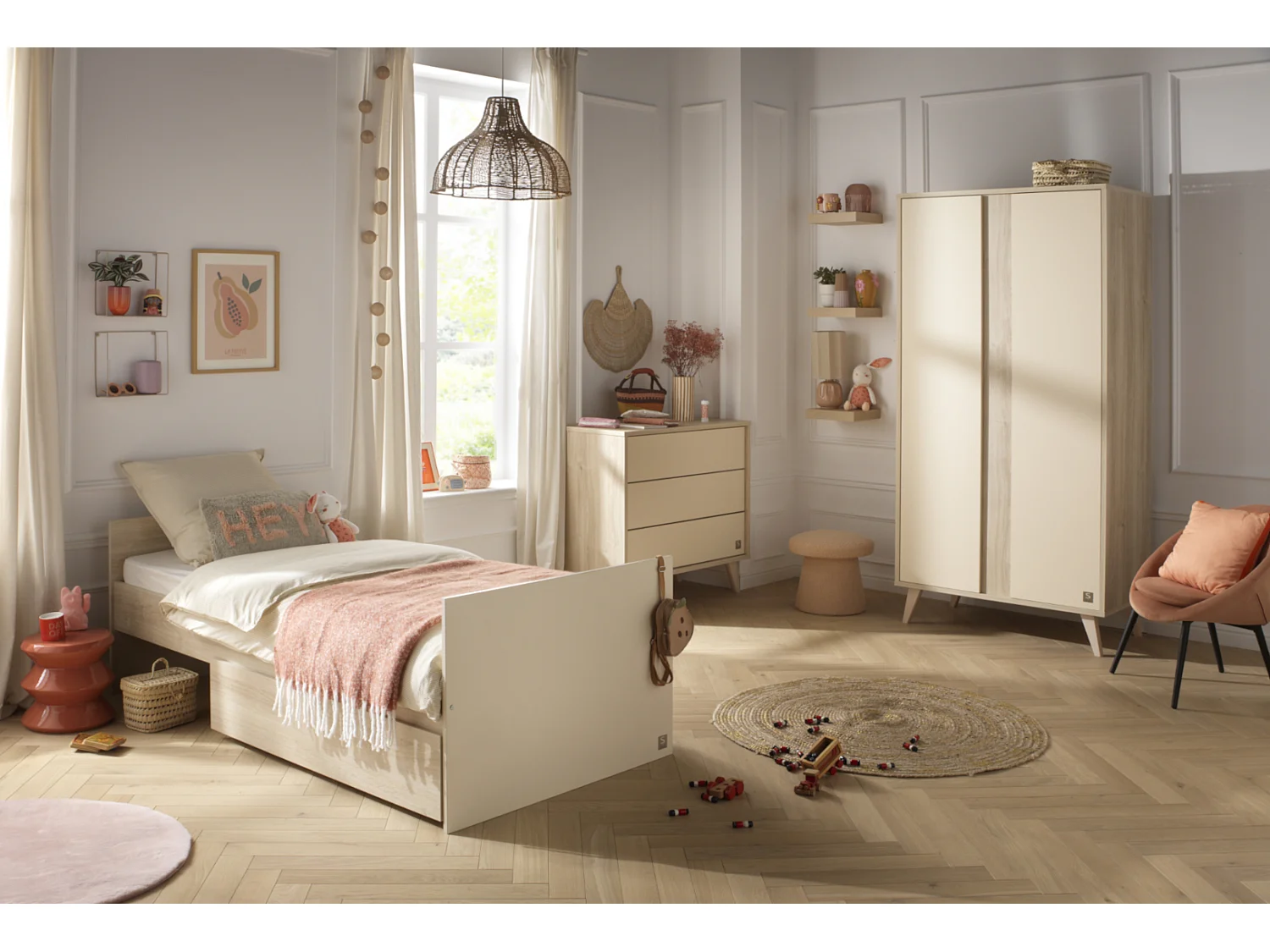 Lettino 120x60 evolutivo in 90x190 con testate in pannelli effetto legno