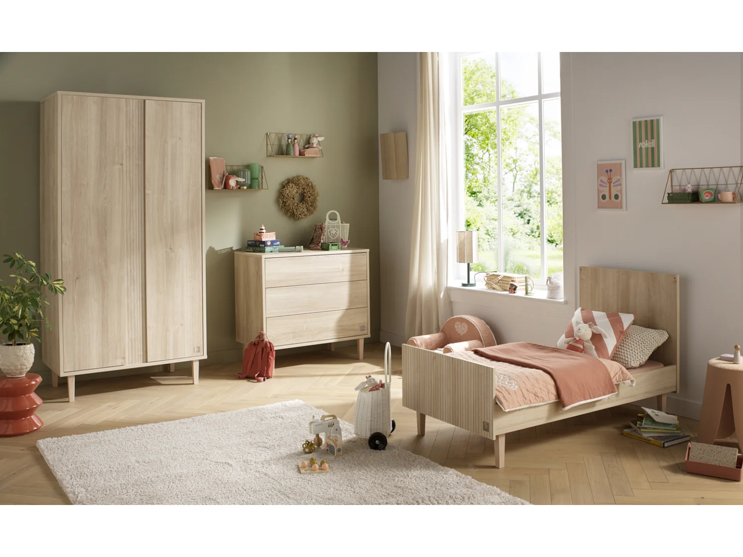 Lit évolutif 140x70 - Little Big bed sur pieds bois PALOMA - Sauthon