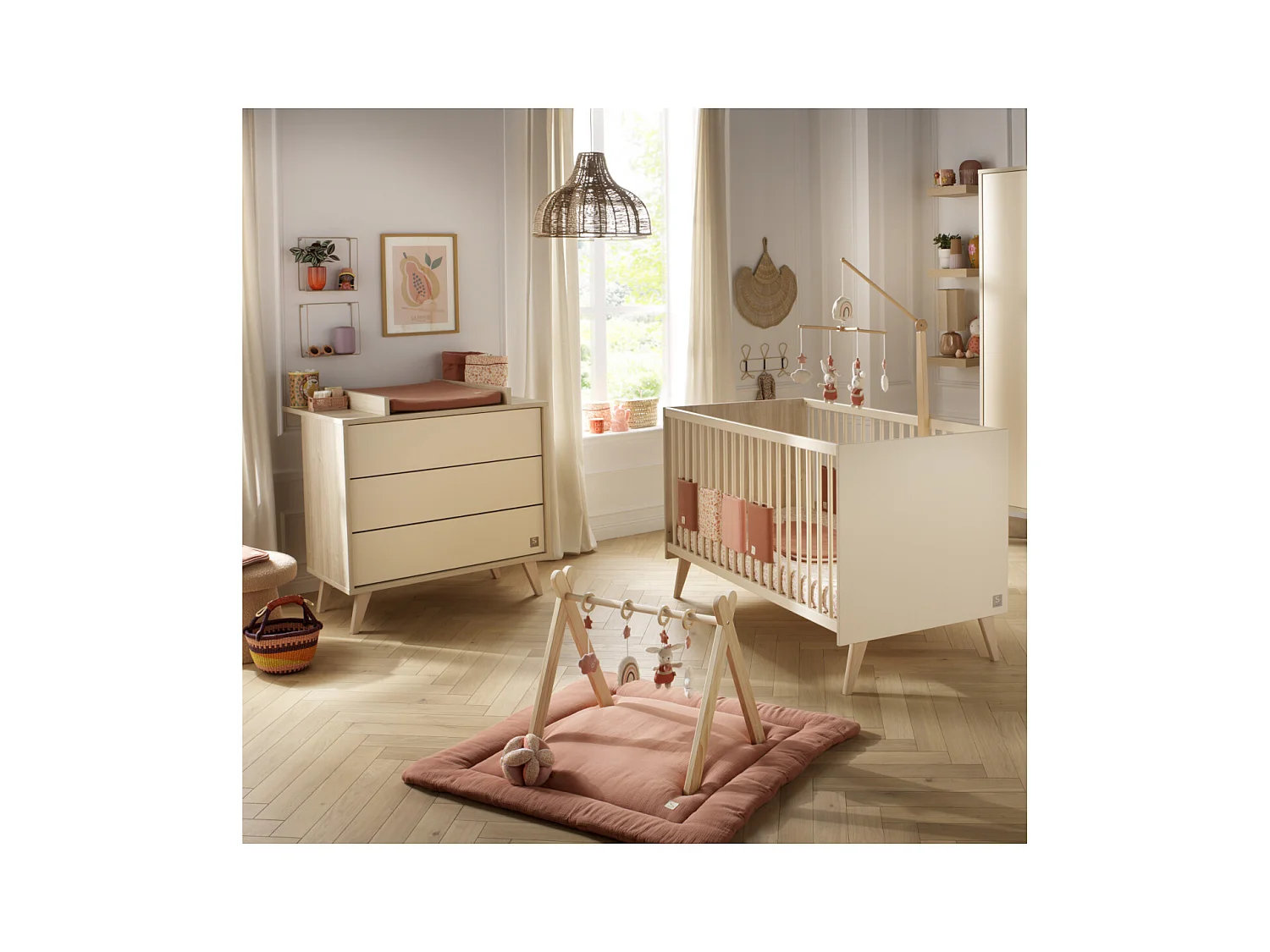 Chambre bébé évolutive Mélinée, Lit 140x70 évolutif et Commode à langer 3 tiroirs - Chêne sépia MELINEE - Sauthon