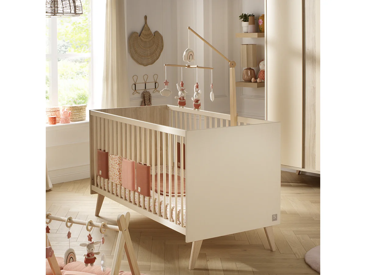 Chambre bébé évolutive Mélinée, Lit 140x70 évolutif et Commode à langer 3 tiroirs - Chêne sépia MELINEE - Sauthon
