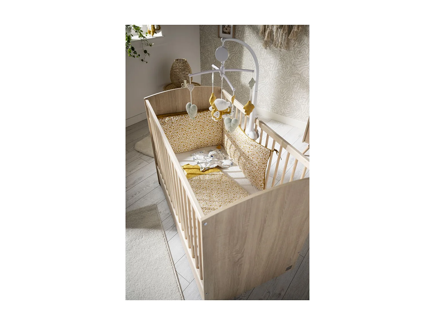 Chambre bébé complète Access, Lit 120x60 et Commode à langer - Chêne doré ACCESS - Sauthon