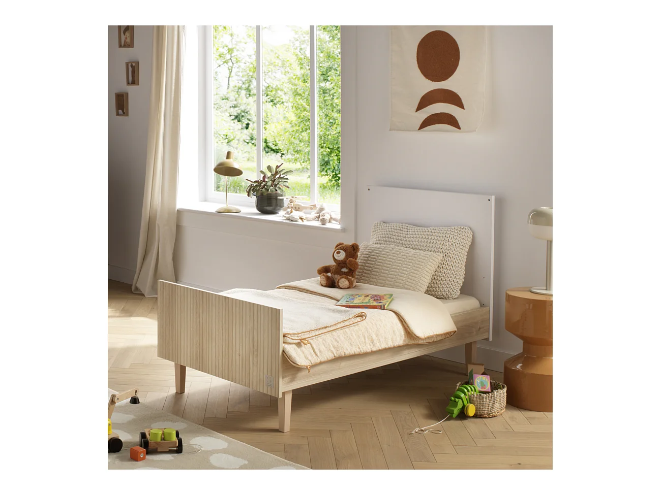 Chambre bébé évolutive Paloma, Lit 140x70 évolutif et Commode à langer 3 tiroirs et 1 porte - Chêne sépia PALOMA - Sauthon