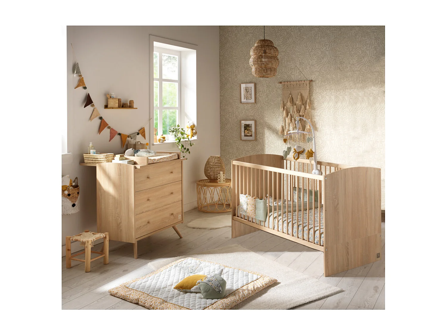 Chambre bébé évolutive Access, Lit 140x70 et Commode à langer - Chêne doré ACCESS - Sauthon