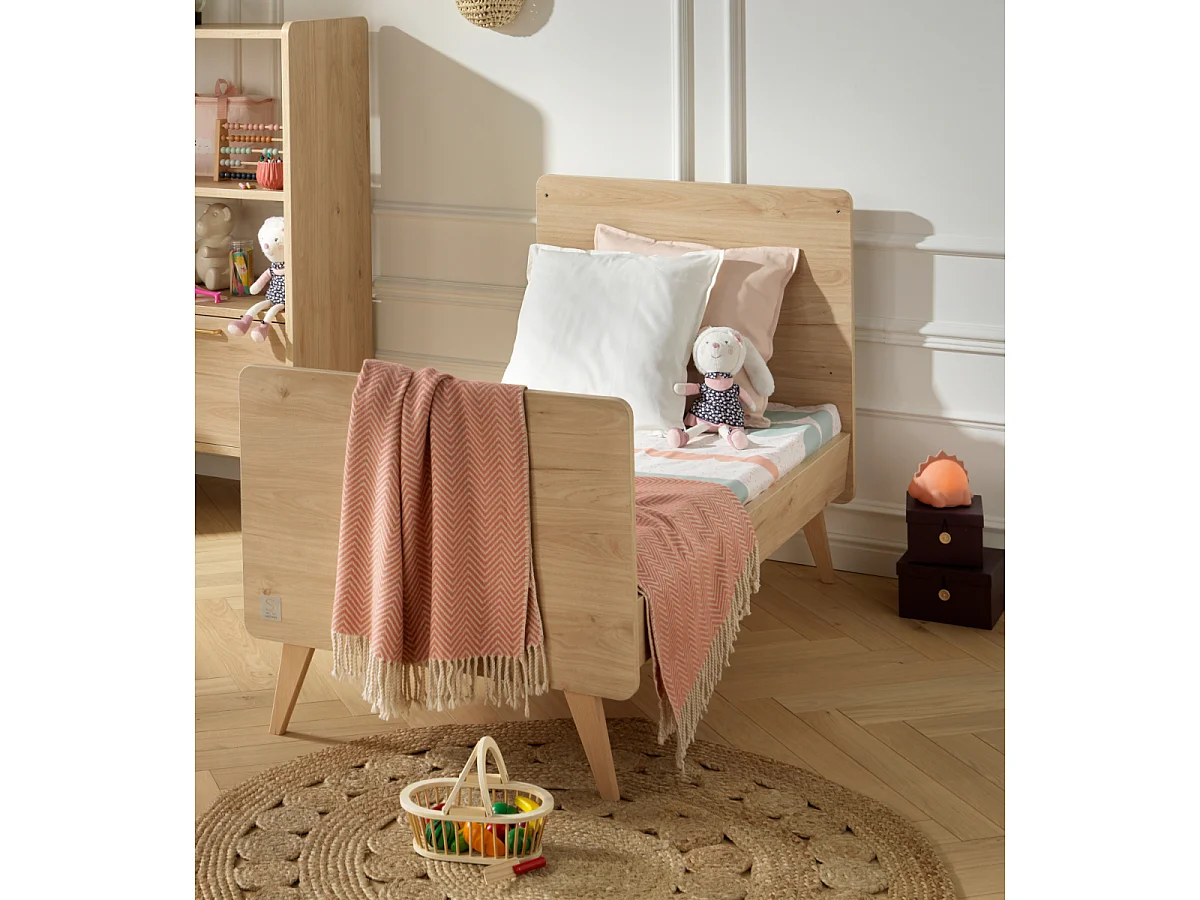 Chambre bébé évolutive Arty, Lit 140x70 et Commode à langer - Chêne suave ARTY - Sauthon