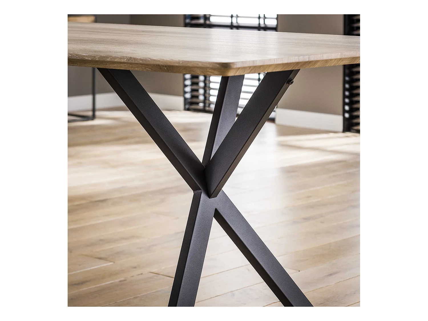 Eetkamertafel blad ovaal - Eettafel Eiken Antique Wash - Zwart metalen frame  - Voor 6 Personen - 190x90cm