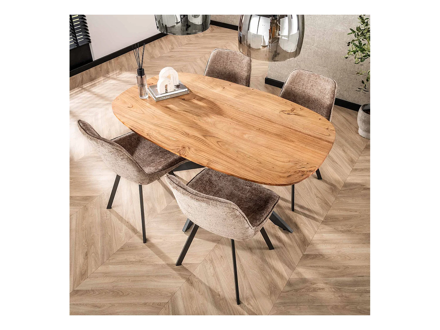 Table de salle à manger 150 Arhus Solid - Acacia massif naturel