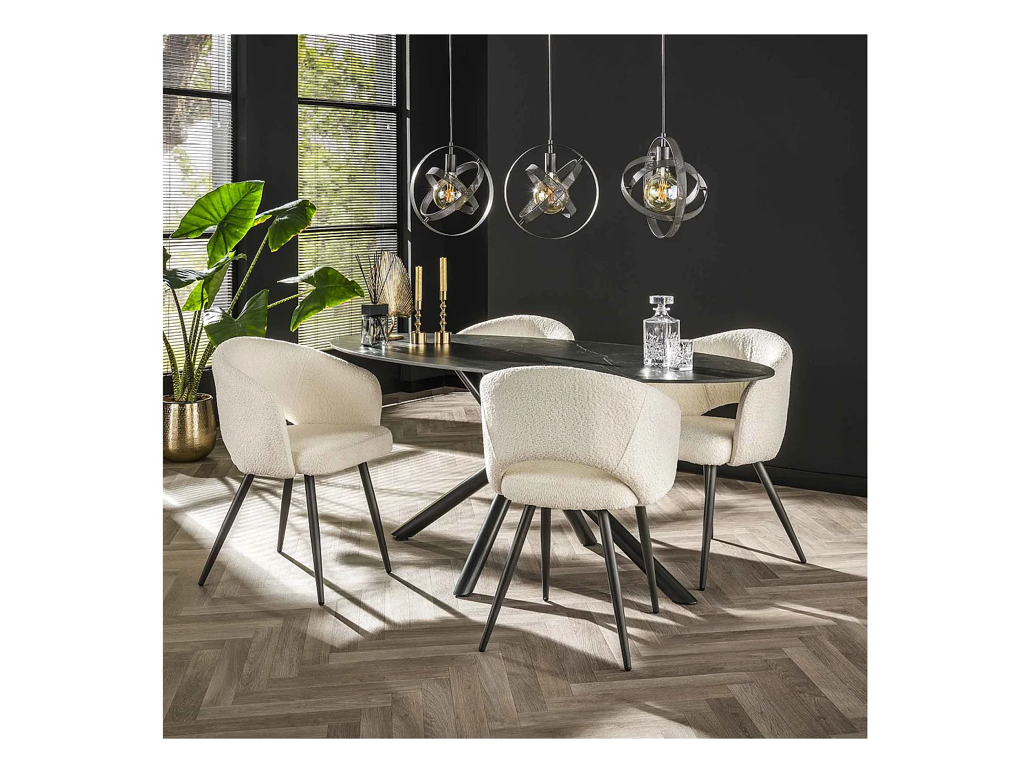 Eetkamertafel 180cm - Ovaal - Keramiek Zwart - 4 Personen