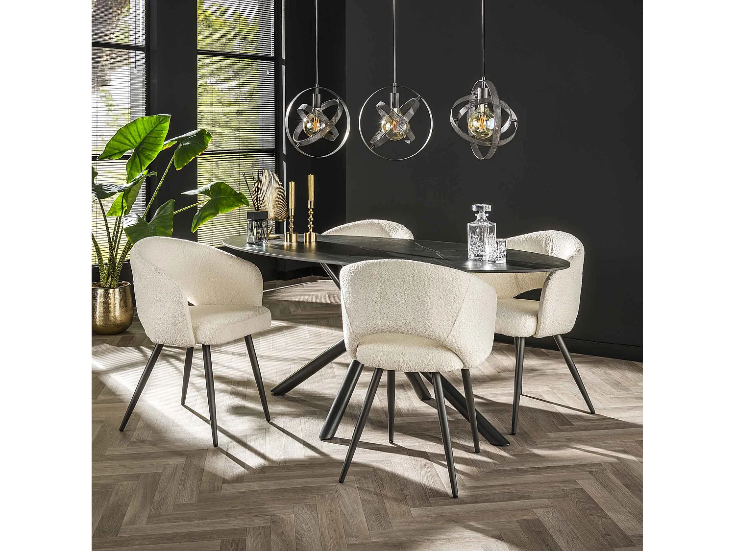 Eetkamertafel 180cm - Ovaal - Keramiek Zwart - 4 Personen