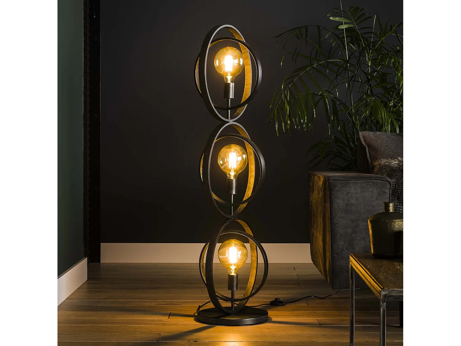 Industrieel Vloerlamp - 3 Lampen - Turn around - Zwart