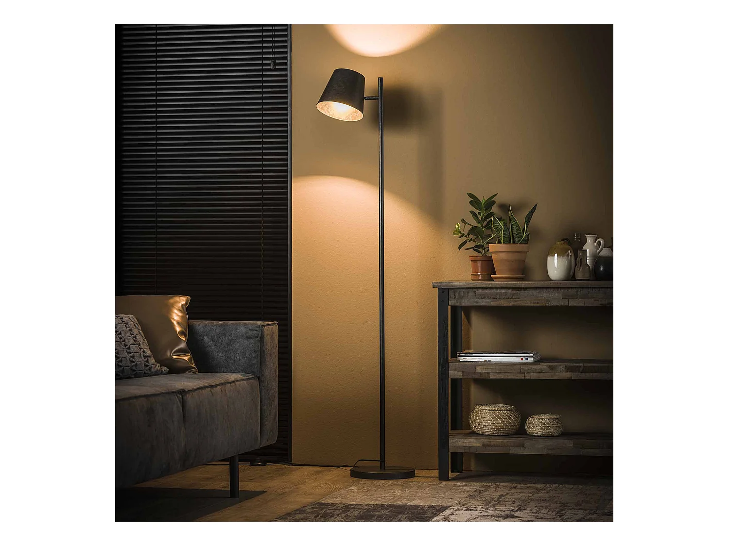 Lampadaire industriel - 1 lampe - Abat-jour réglable en métal