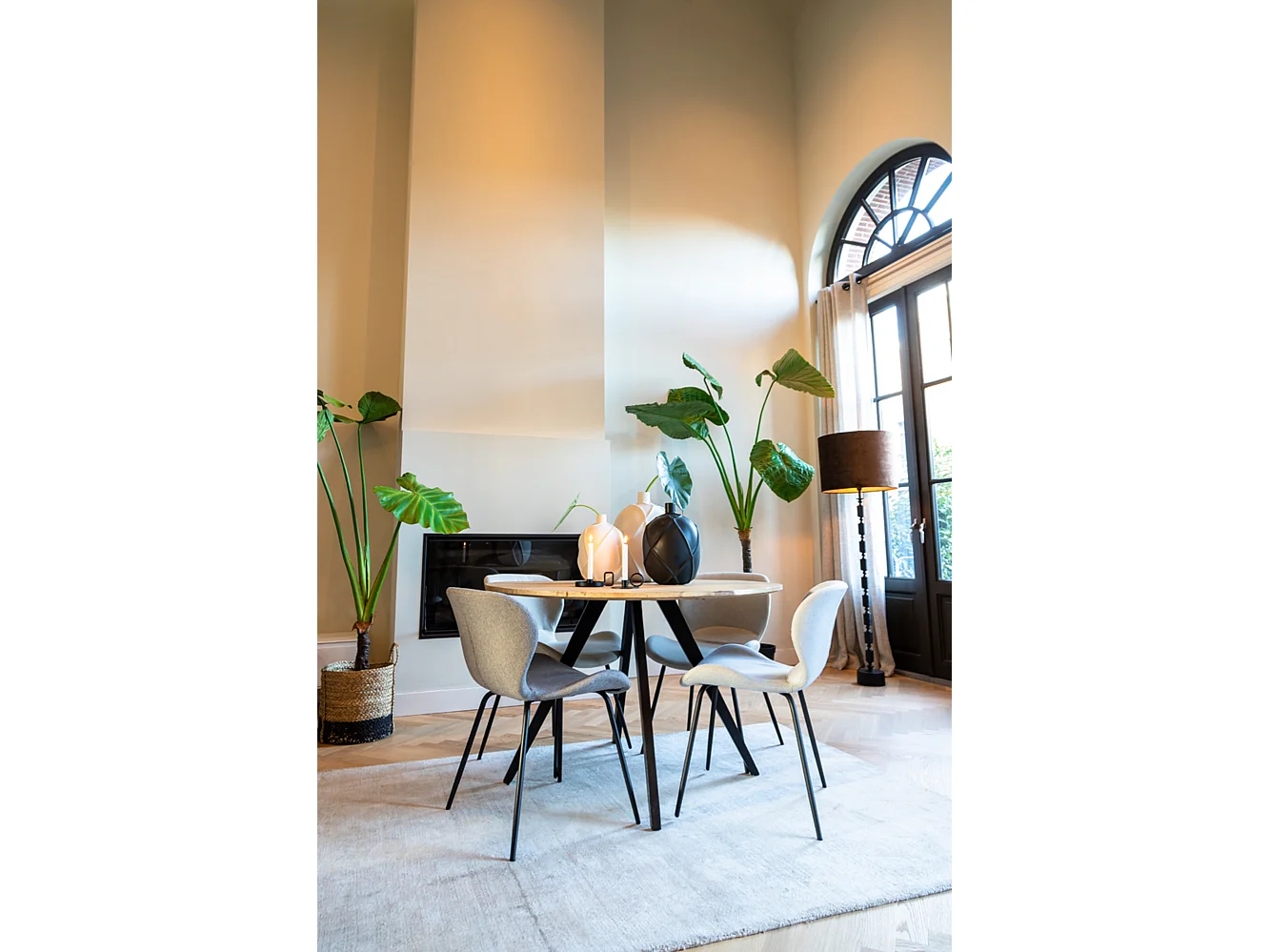 Lampadaire GITAYA - Ø18x135cm - Noir