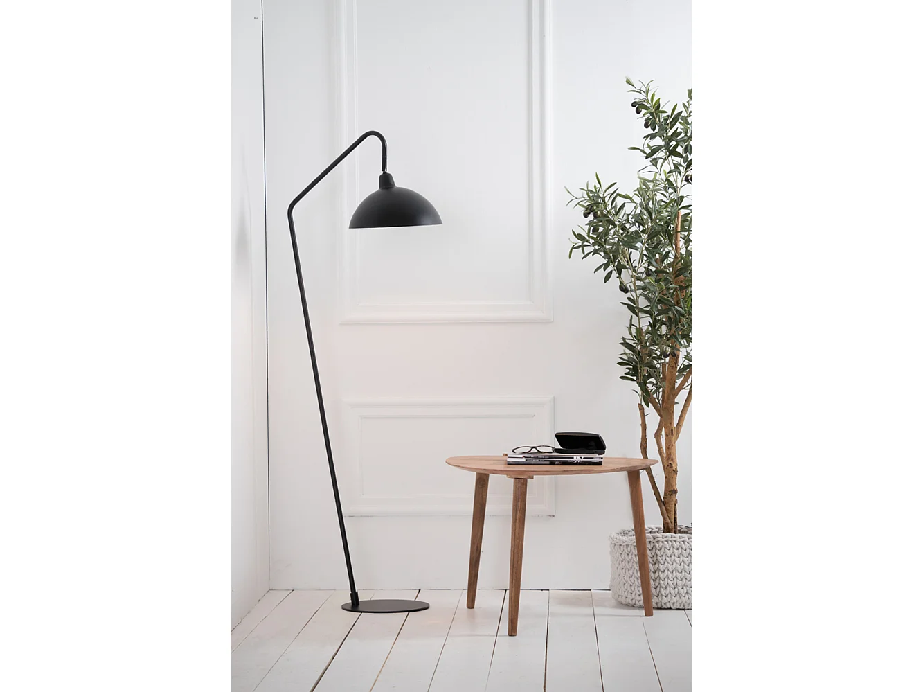 Lampadaire ORION - 53,5x30x150cm - Noir