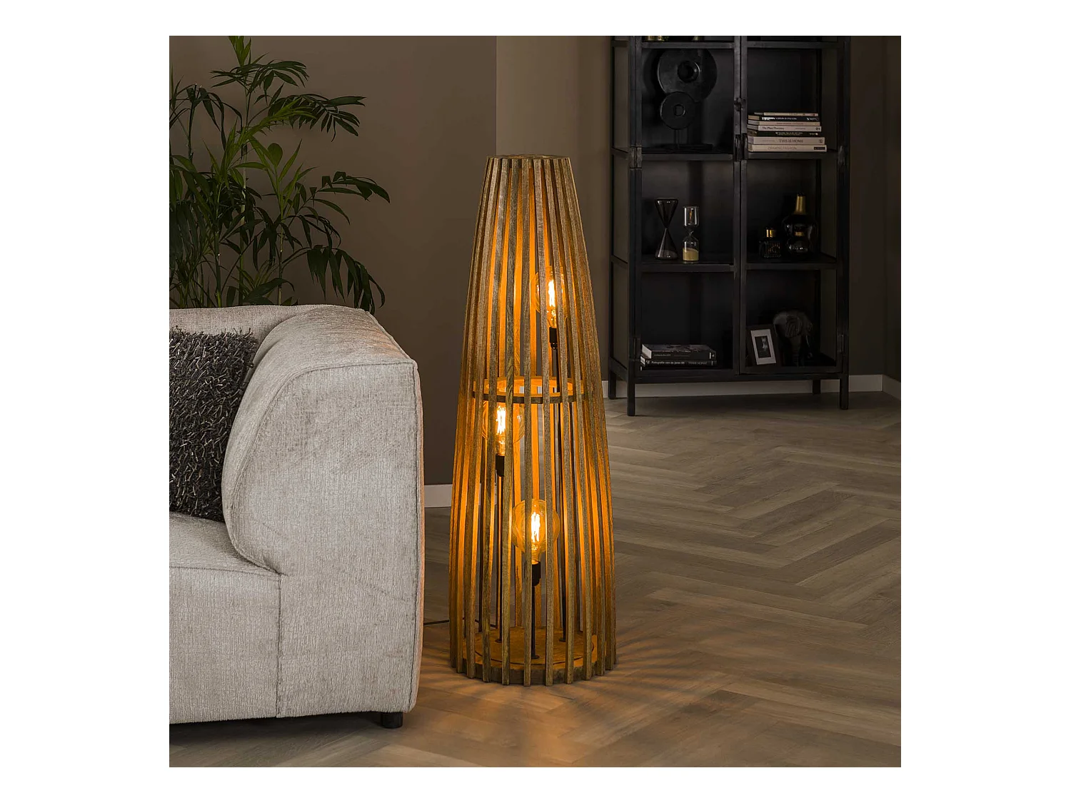 Lampadaire Launch - 3 points lumineux - Bois de manguier massif - 40x40x123