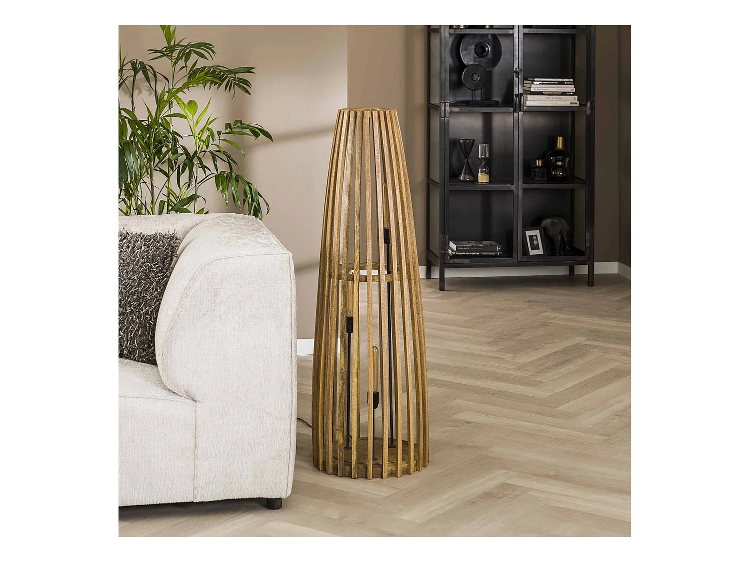 Lampadaire Launch - 3 points lumineux - Bois de manguier massif - 40x40x123