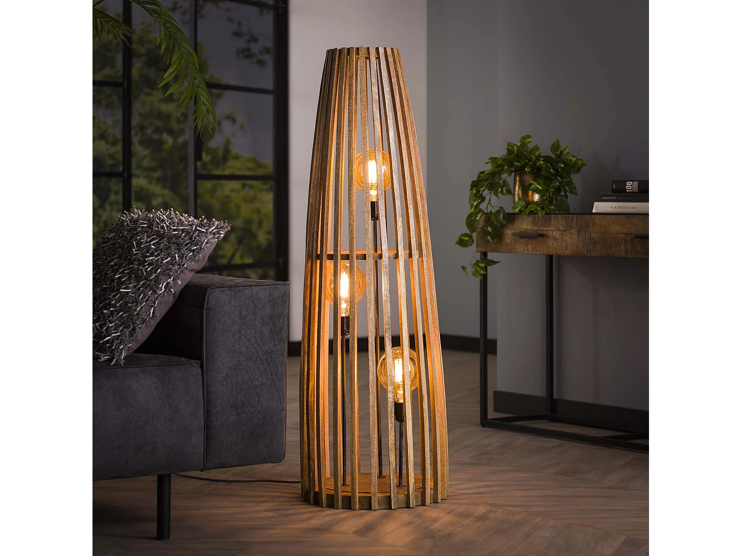 Lampadaire Launch - 3 points lumineux - Bois de manguier massif - 40x40x123