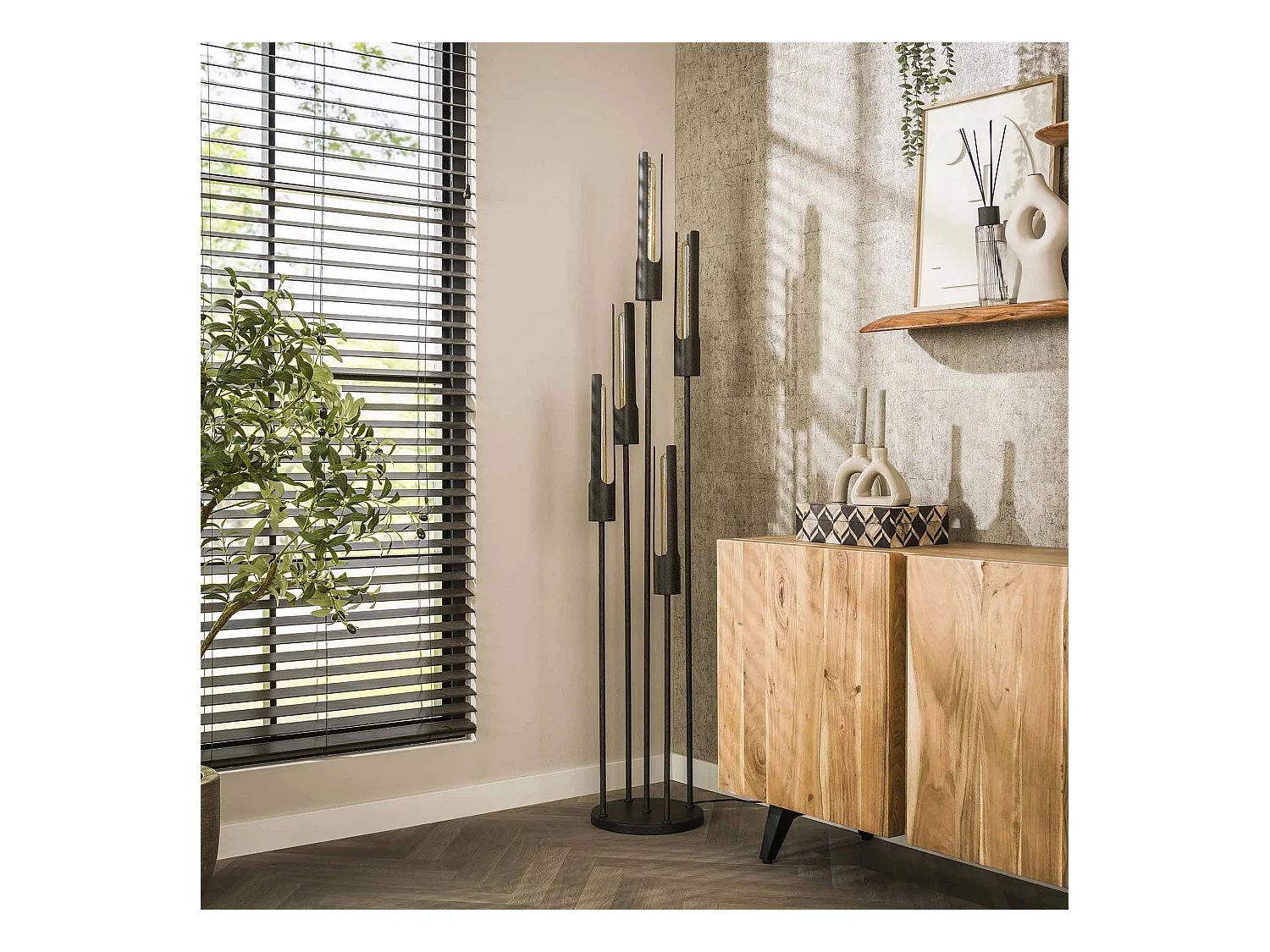 Stehleuchte 5L Stepped Tube - Arktisschwarz