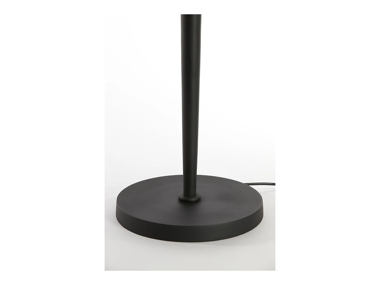 Lampadaire VIXEN - Ø27x151cm - Noir