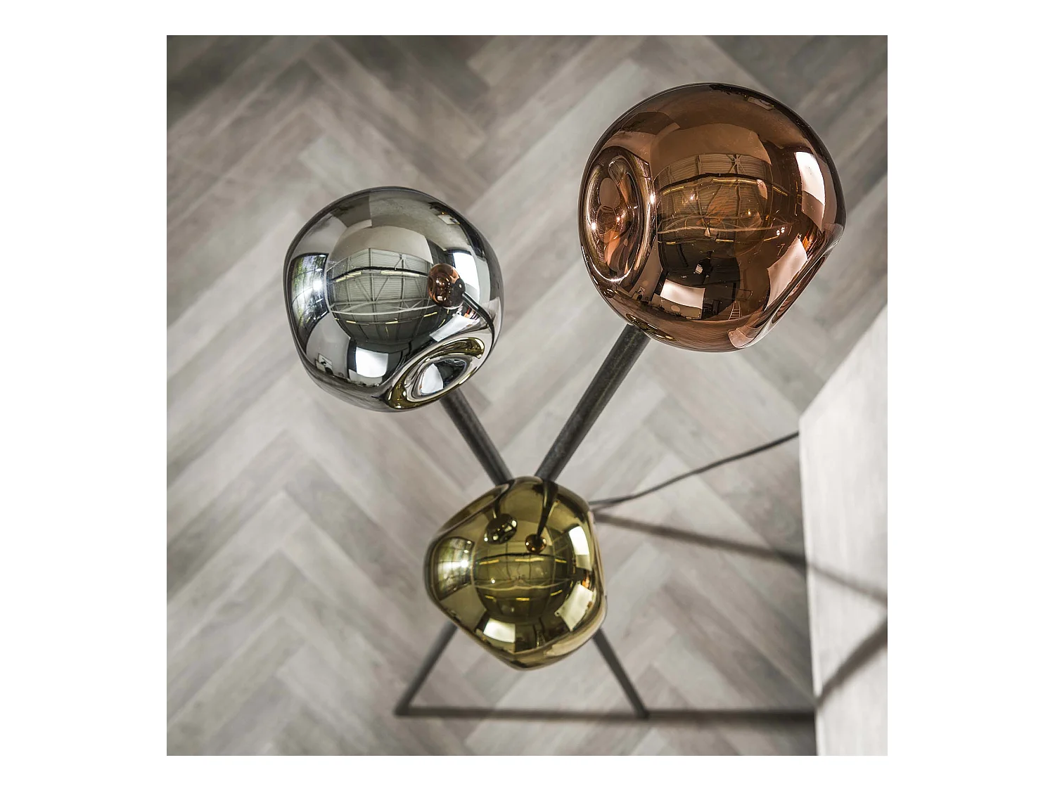 Vloerlamp 3L Molecule Mix Glass - Artic Zwart