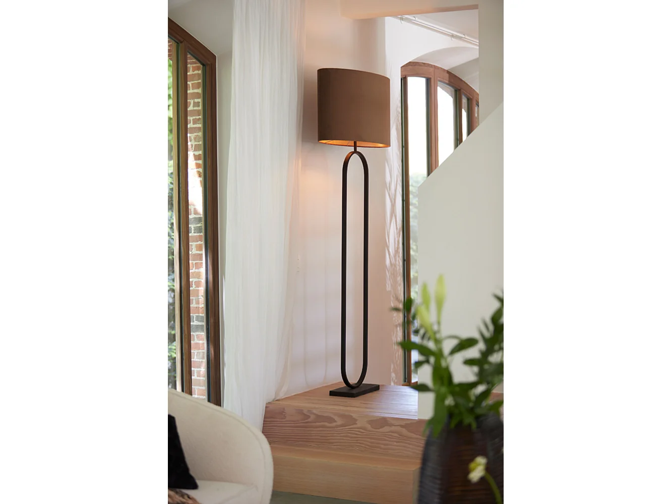 Lampadaire JAMIRI - 30x15x142cm - Noir