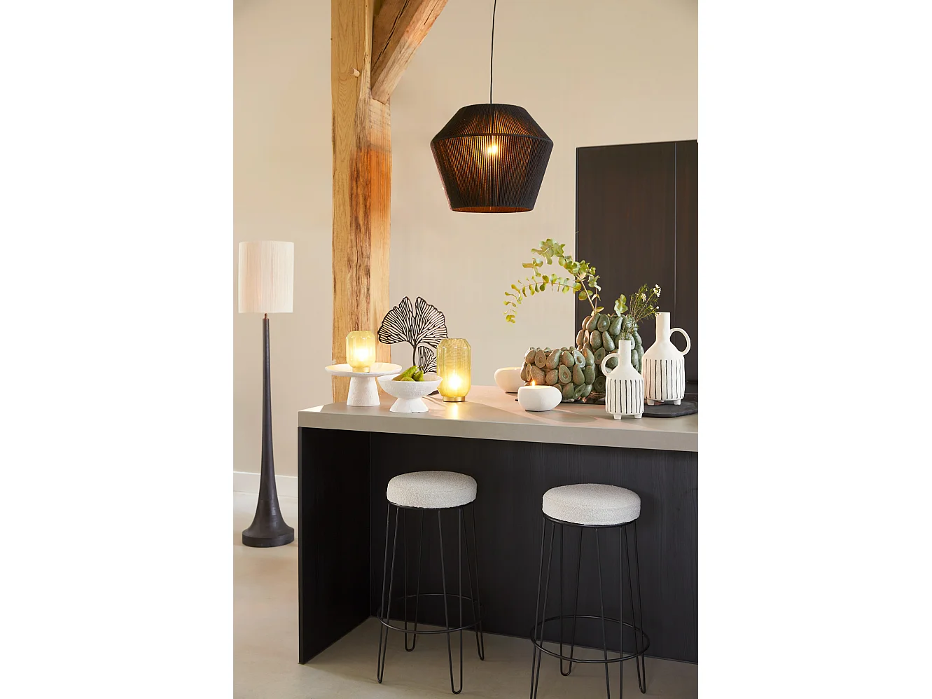 Lampadaire JOVANY - Ø25x135cm - Noir