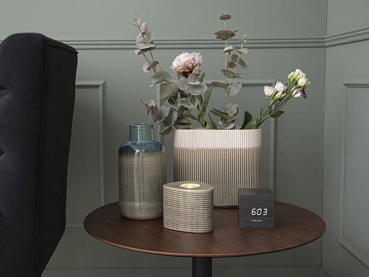 Réveil Mini Cube en bois - Karlsson