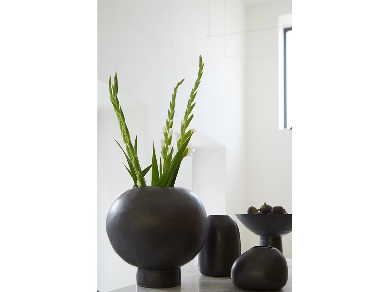 Vase MAGULI - Ø37x35cm - Noir