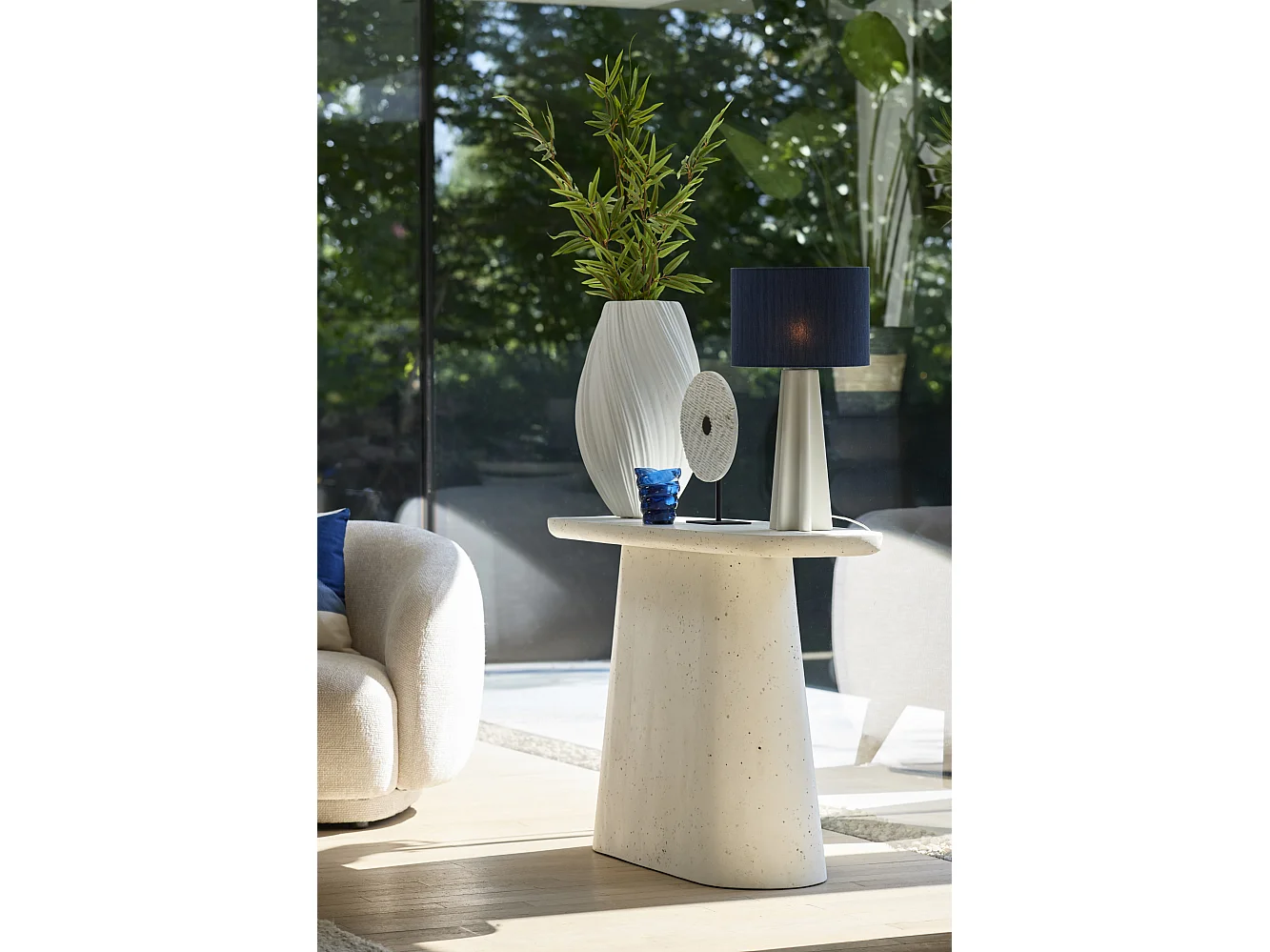 Ornement YFKE - 25x10x35cm - Noir