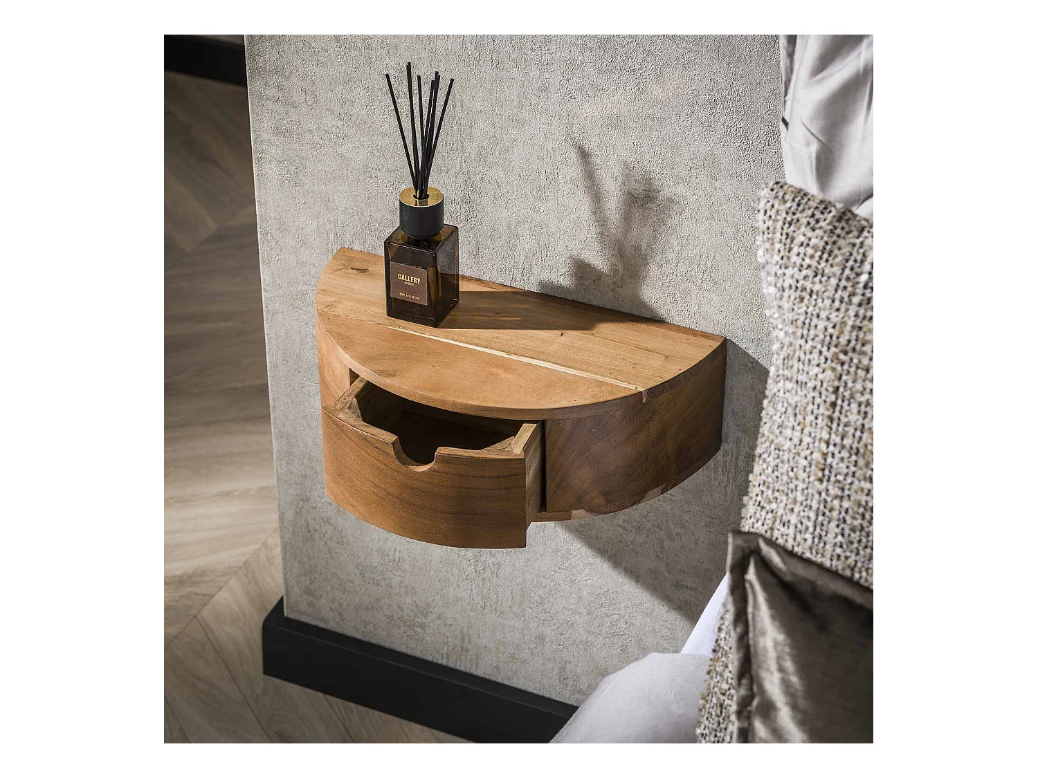 Table de chevet 1L Curve - Acacia massif naturel