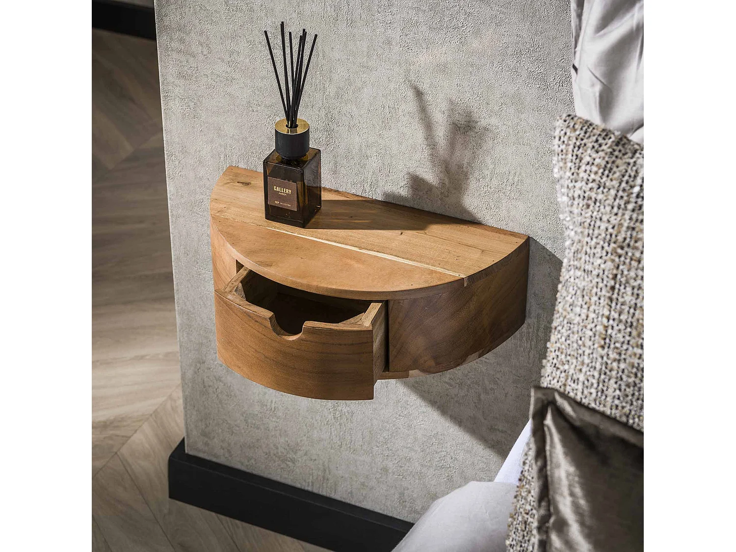 Table de chevet 1L Curve - Acacia massif naturel