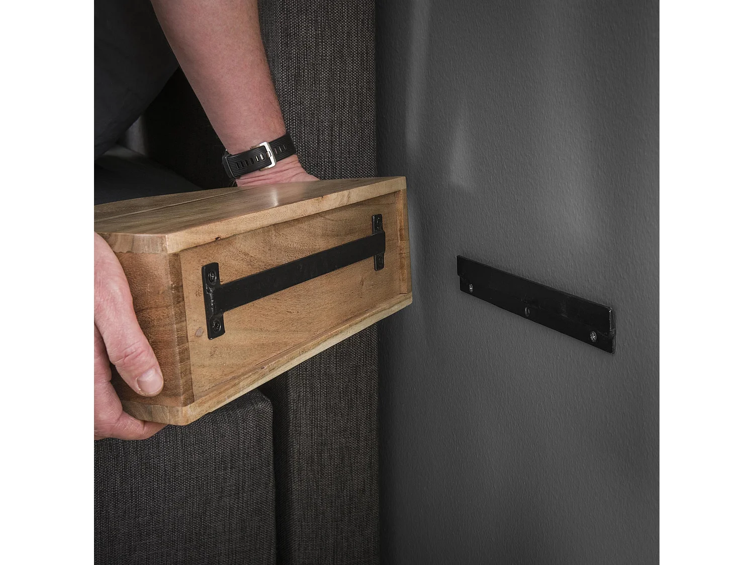 Table de chevet 1L Curve - Acacia massif naturel