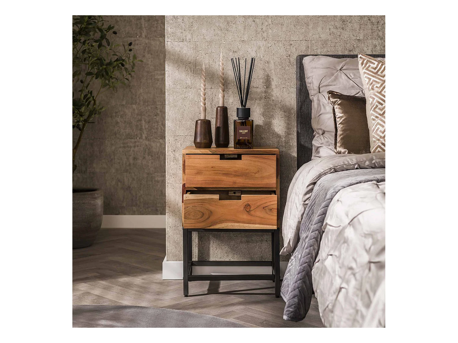 Table de chevet Flat - 2 tiroirs - Bois d'acacia massif