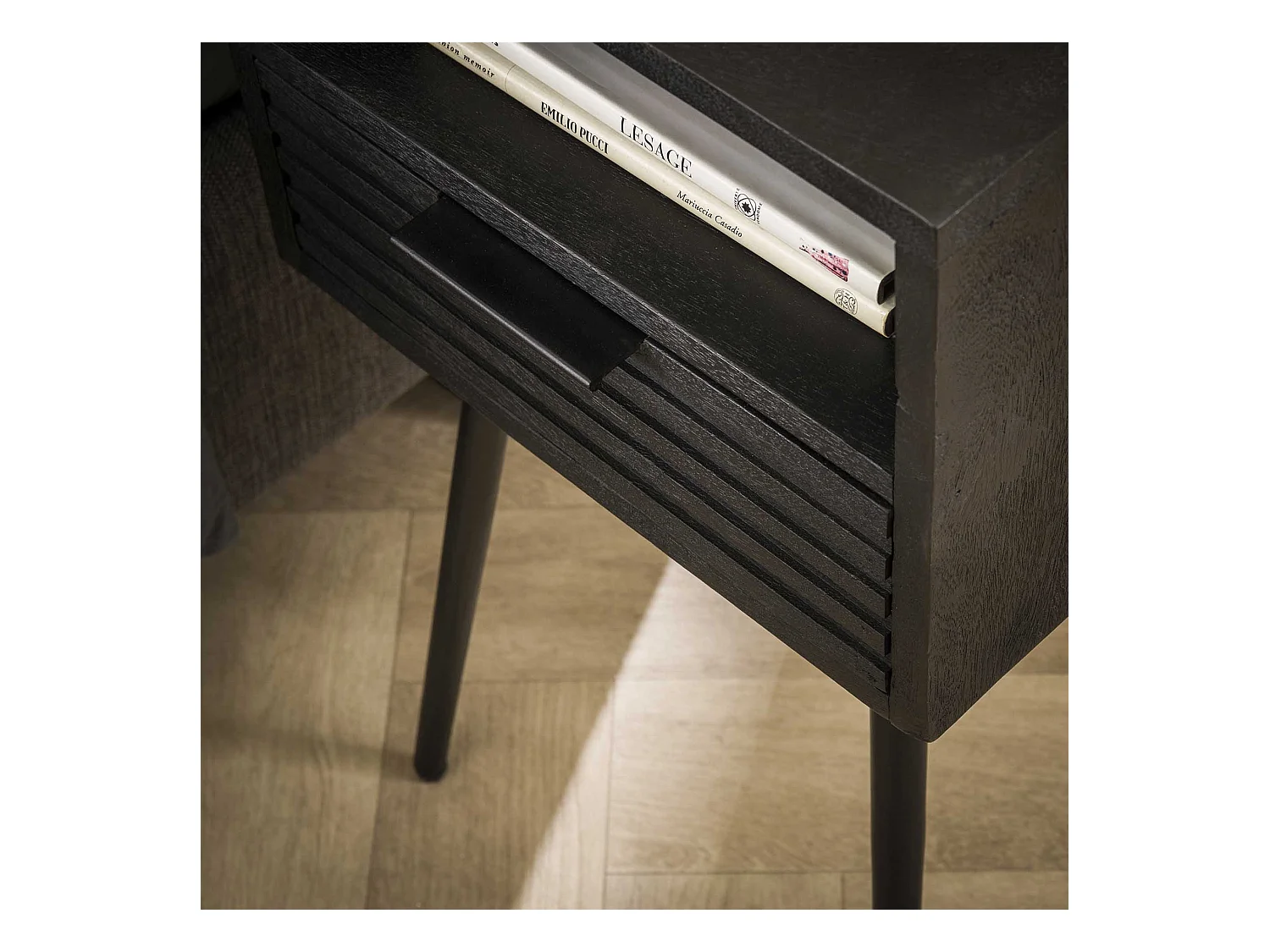 Table de chevet 1L Marina - Mangue massif noir