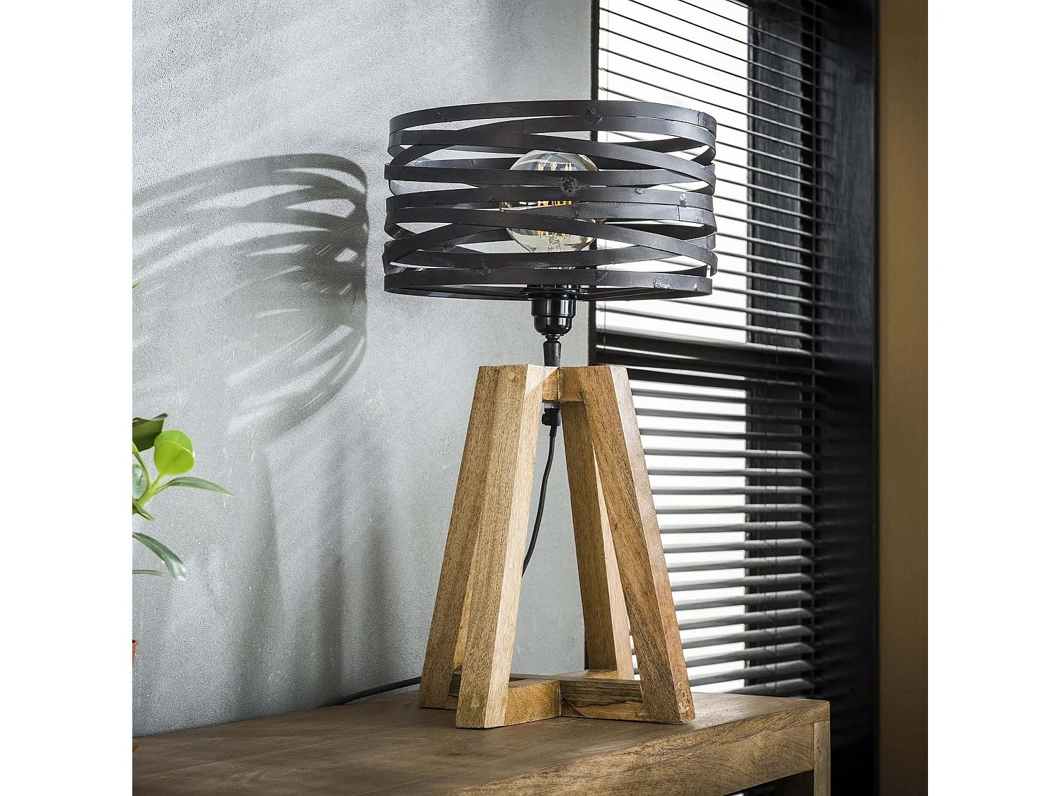 Mini lampe de table Twist - Cadre en croix en bois - 29 x 29 x 50 cm