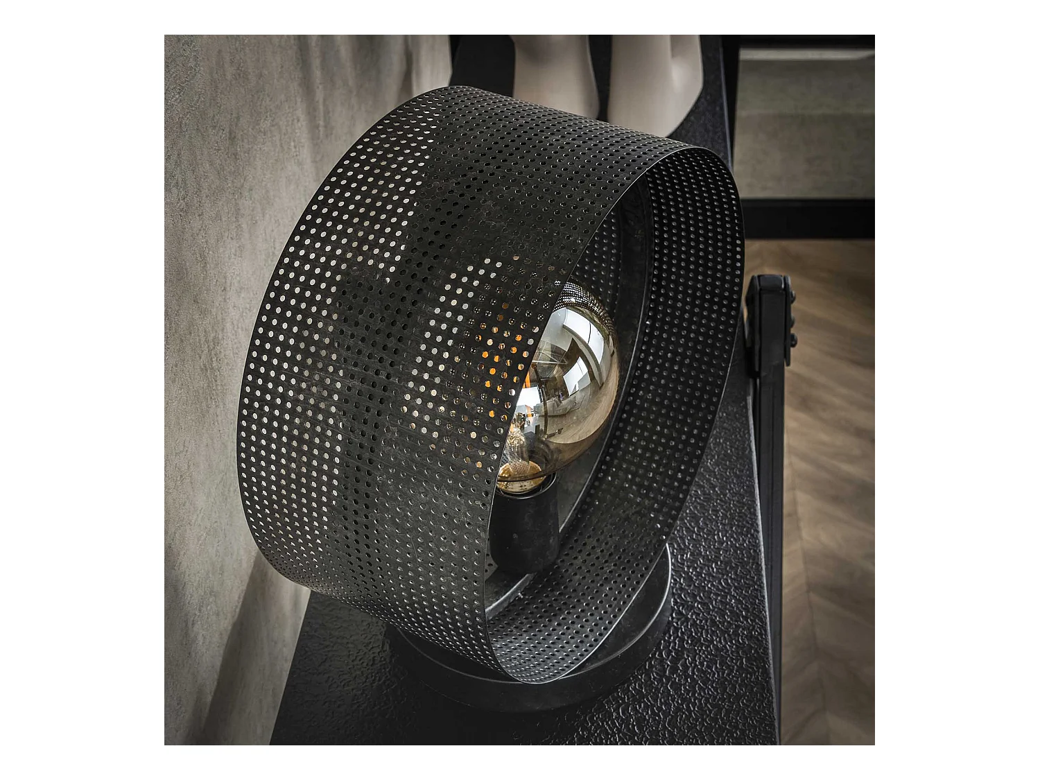 Tischlampe 1L Ring Perforated - Anthrazit