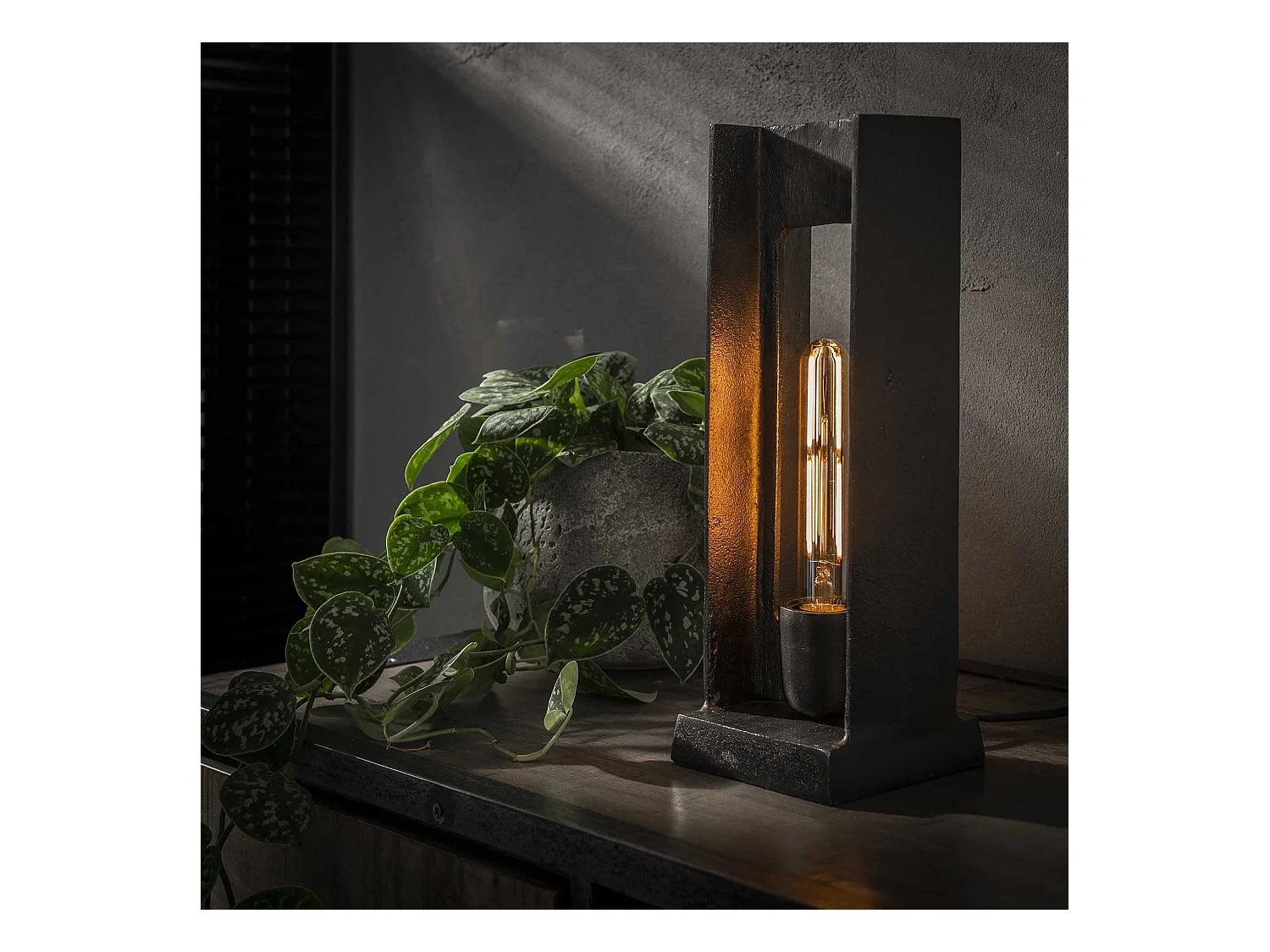 Lampe de table profil H - Lampe industrielle - Gris/Noir