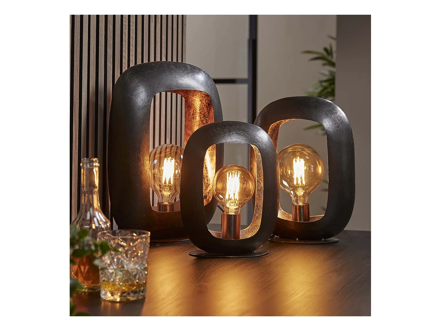 Arch XL Tischlampe - Schwarznickel