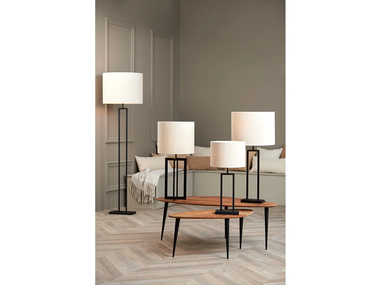 Pied de lampe SHIVA - 20x10x55 - Noir