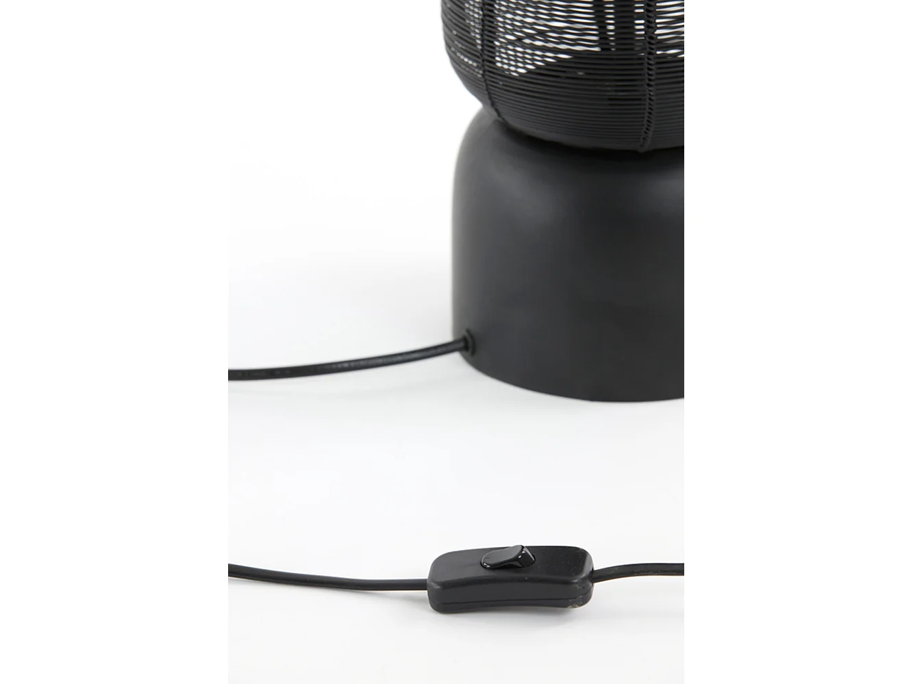 Lámpara de mesa LEZUZA - 15,5x15,5x60,5cm - Negro