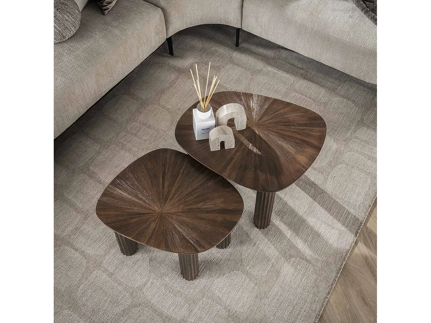 Table basse triangulaire Maya en teck - Teck brun rouille - Lot de 2