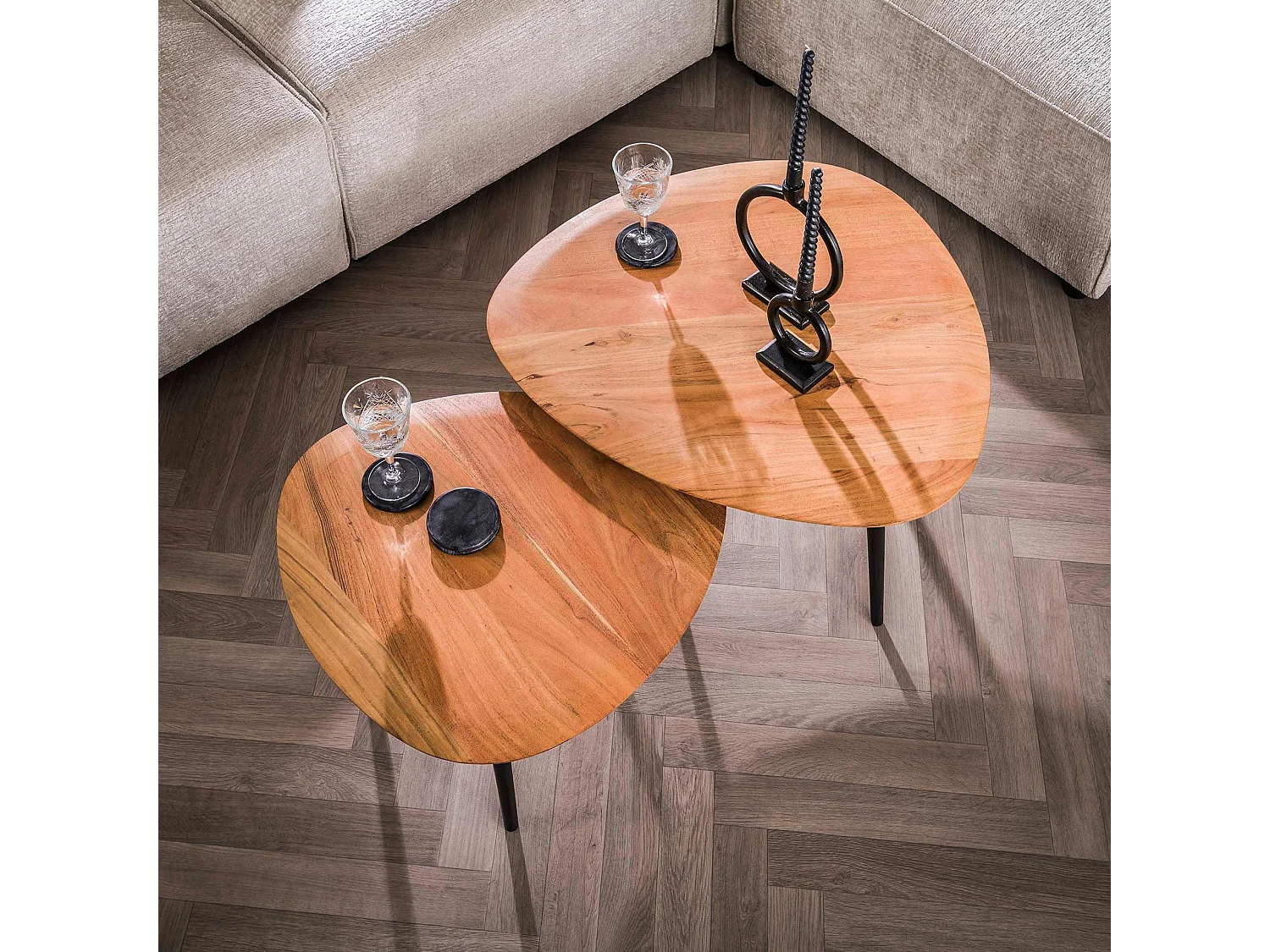 Table basse Triangle Organic - Bois d'acacia massif - Lot de 2