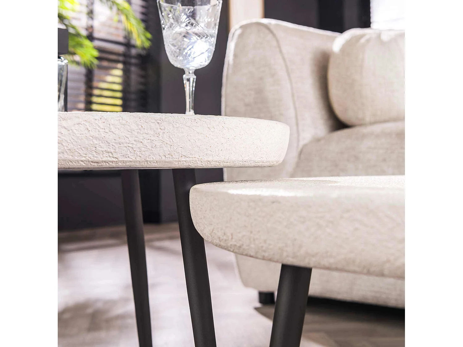 Mesa de centro redonda y plana de piedra - Mármol compuesto - Juego de 2