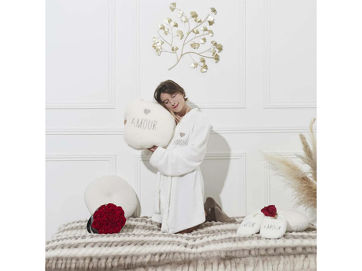 Plaid Coussin 2-en-1 "Amour" en Sherpa Coloris Crème - SATINA