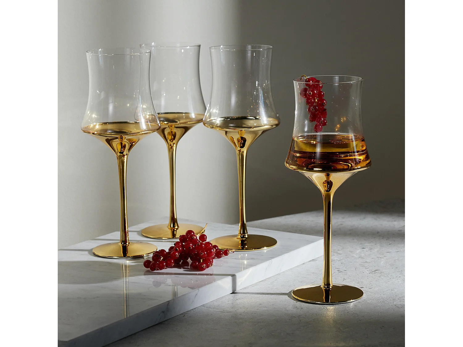 Weingläser-Set Helena mittleres Gold 24.5 x 10.5