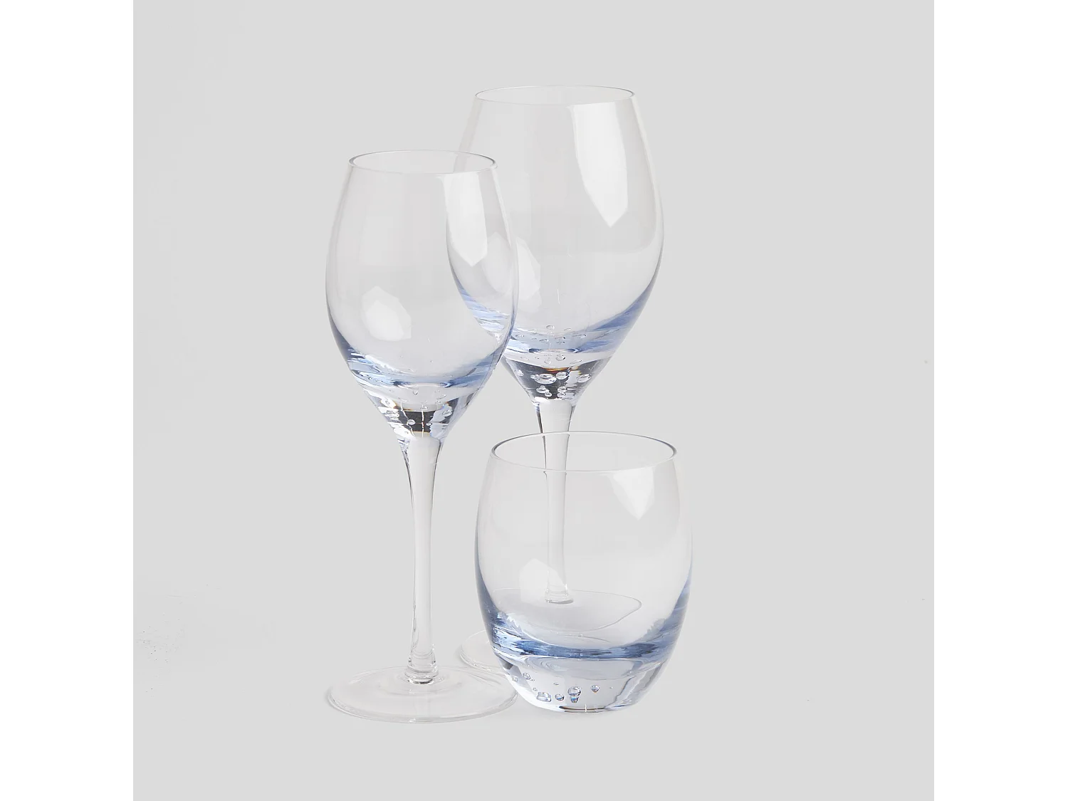 Martina Elegantes Hellblaues Weinglas aus Glas