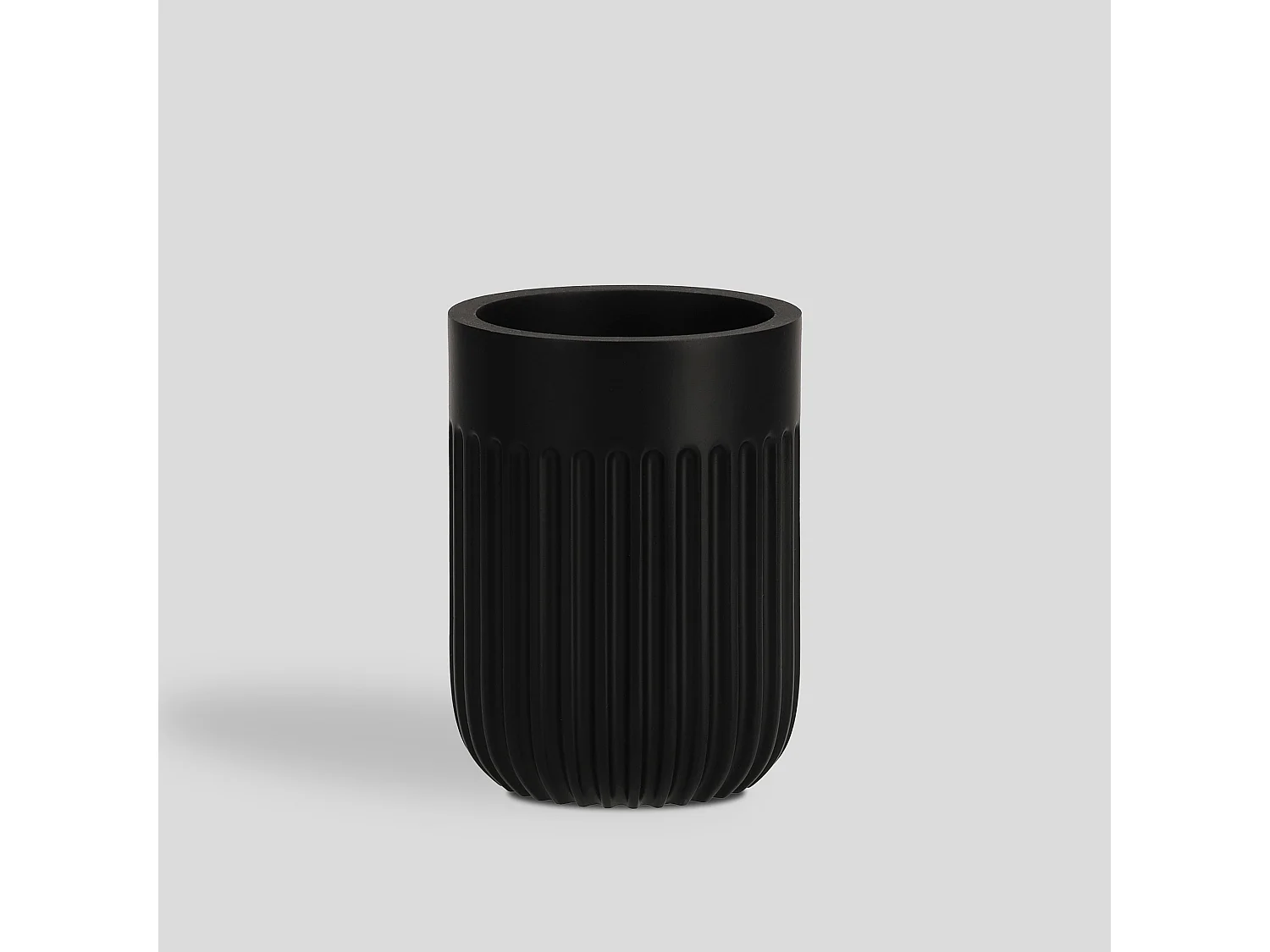 Tasse De Salle De Bain Ulaya Noir Moyen 10 x 7.5