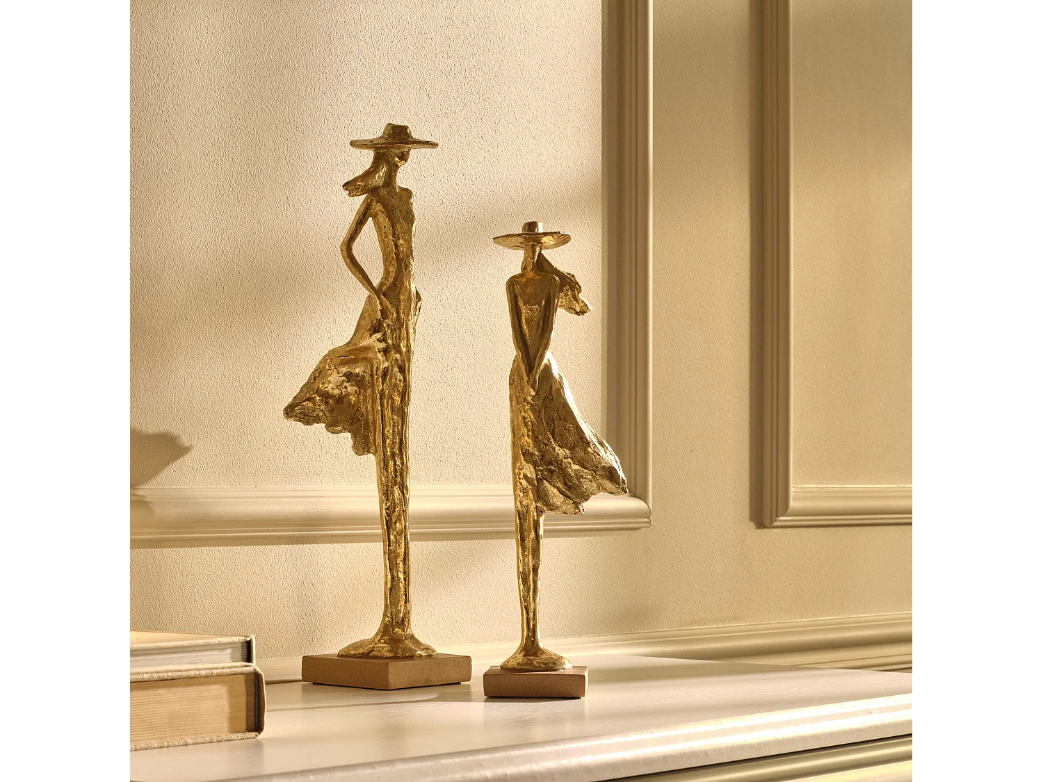 Figurine Matres Or Moyen 45 x 11 x 10